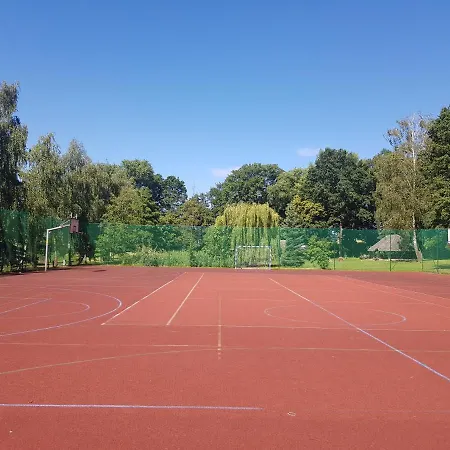 Nocleg ze śniadaniem Miłocin Park Centrum Wypoczynkowo-konferencyjne