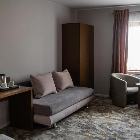 Milocin Park Centrum Wypoczynkowo-Konferencyjne Bed & Breakfast