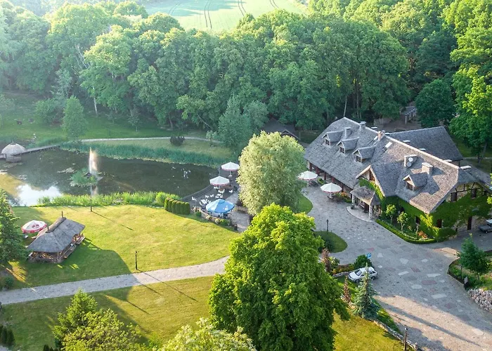 Milocin Park Centrum Wypoczynkowo-Konferencyjne Bed & Breakfast 4*